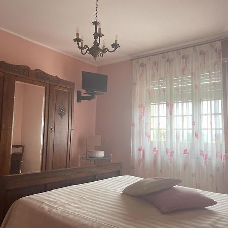 Agriturismo Finestre Di Langa Trezzo Tinella Kültér fotó