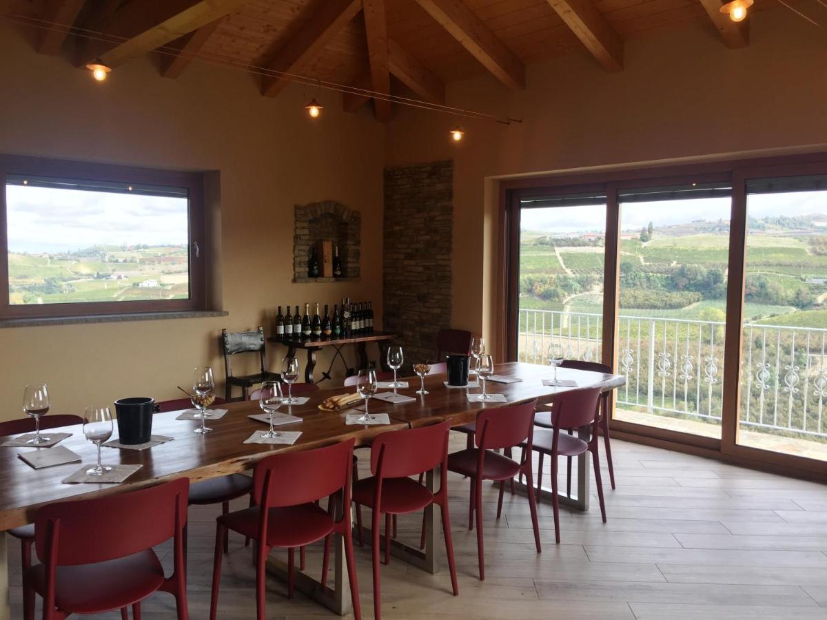 Agriturismo Finestre Di Langa Trezzo Tinella Kültér fotó