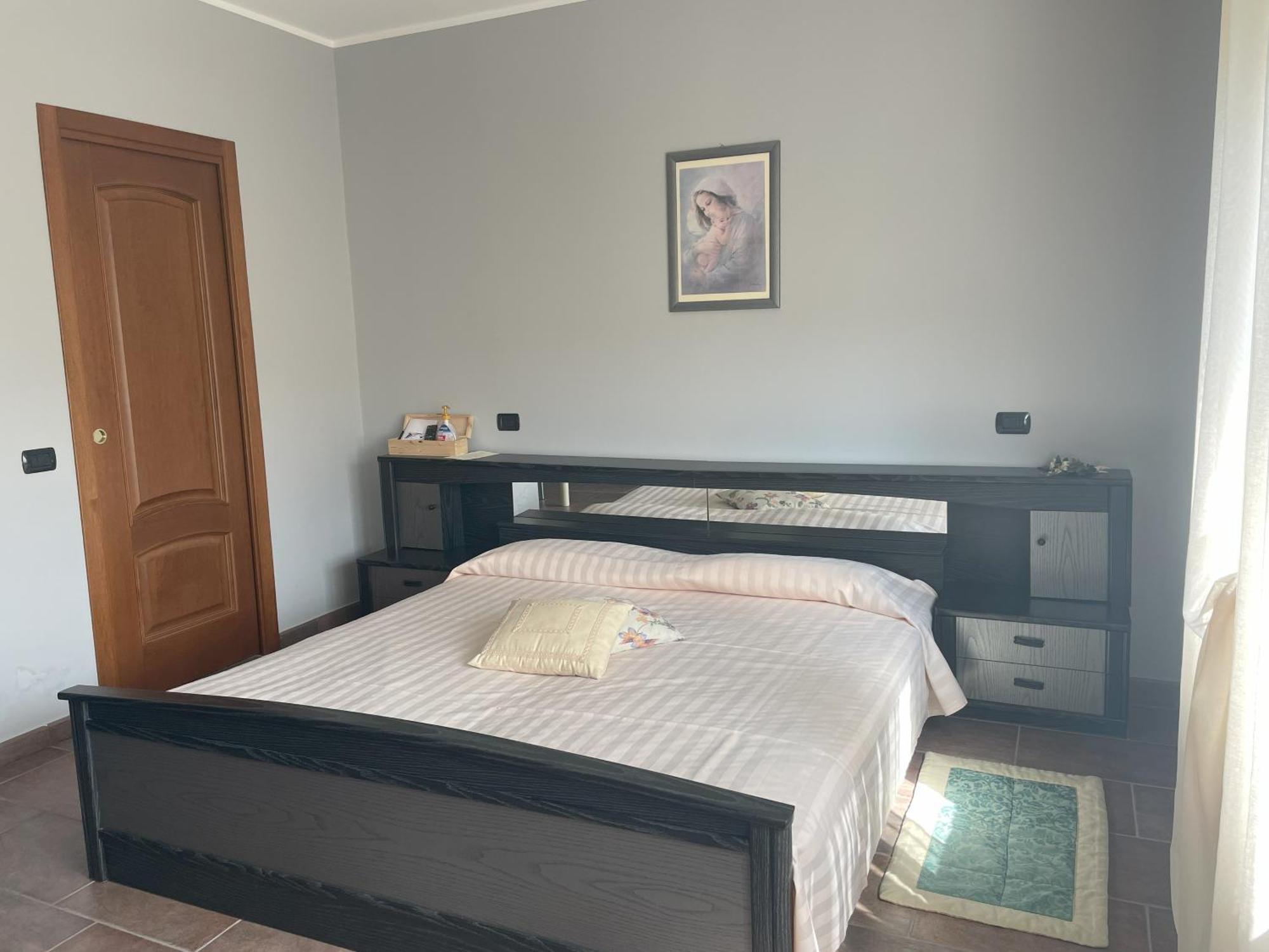 Agriturismo Finestre Di Langa Trezzo Tinella Kültér fotó